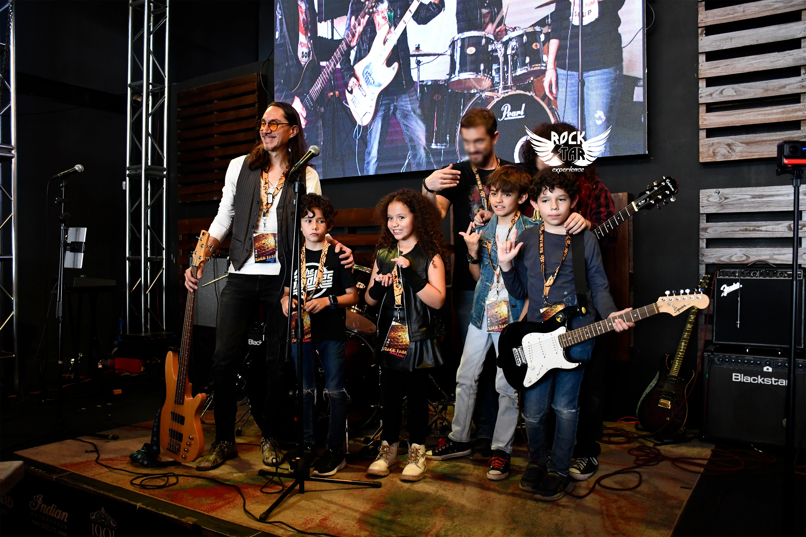 event-img